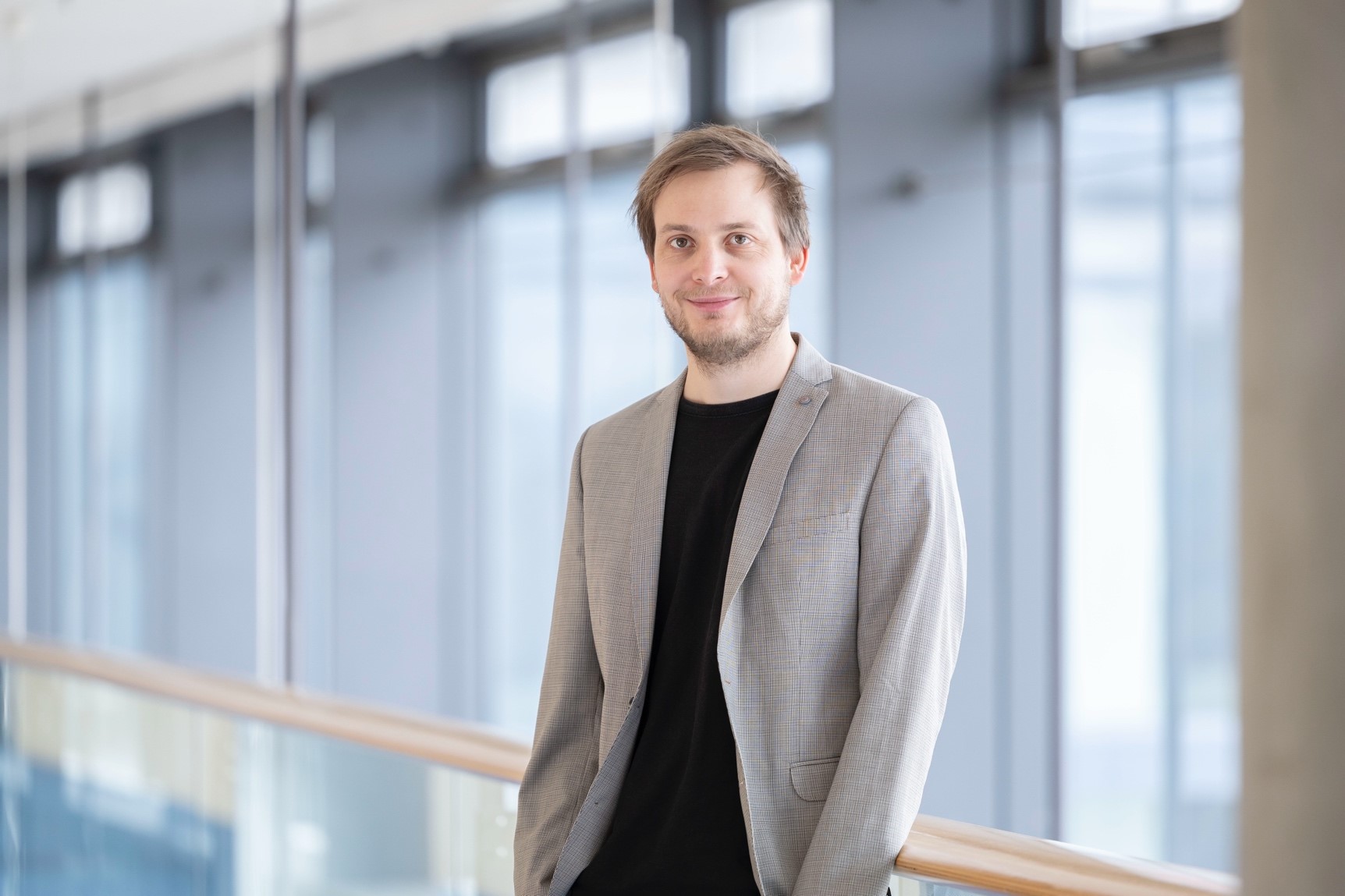 Picture of Simon Reif